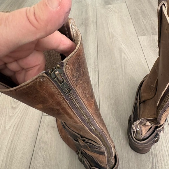 FREEBIRD By Steven Dakota Brown Leather Distressed Boots Size 8 - Picture 10 of 10